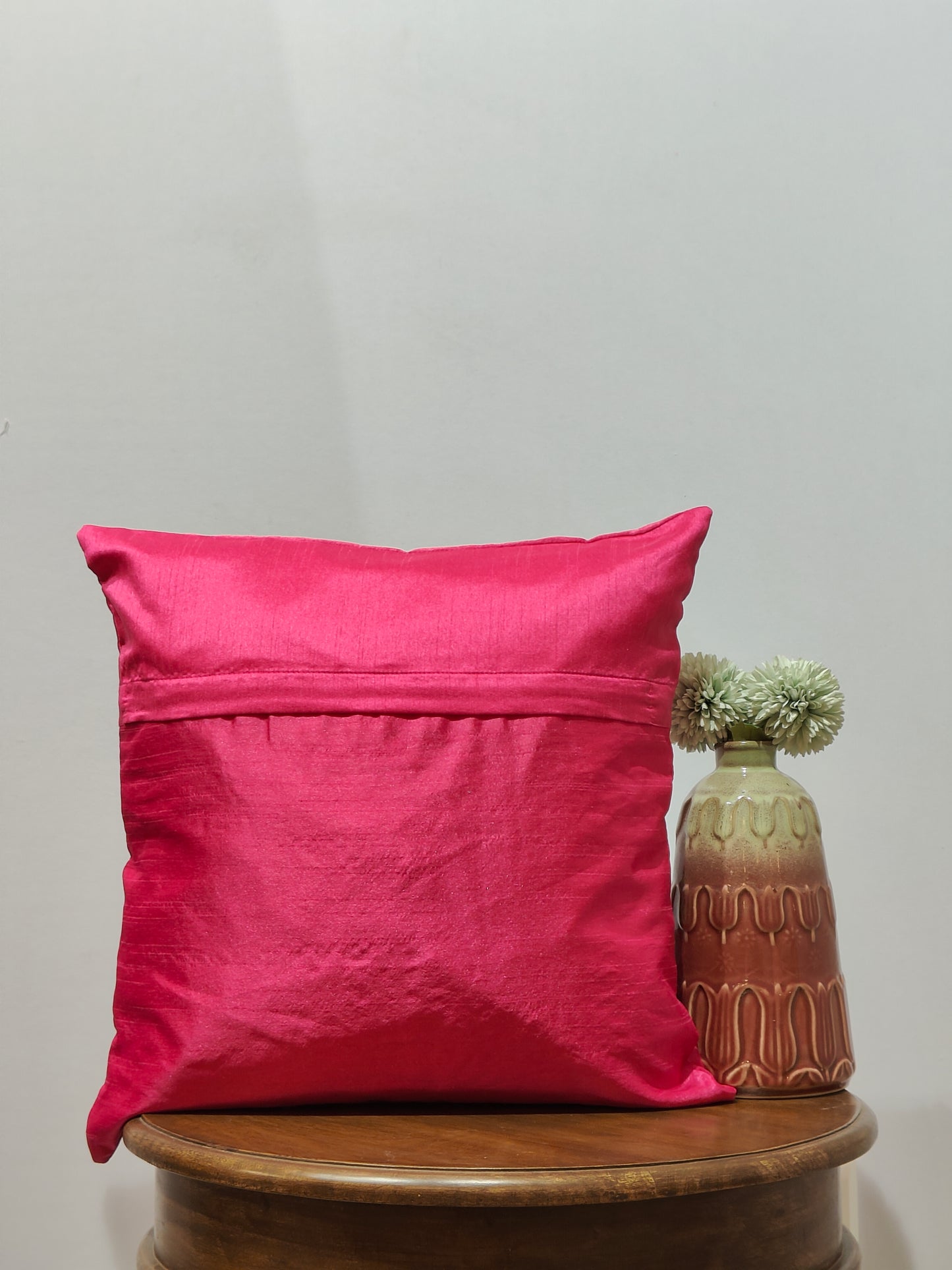 Pink Jaal Gota Patti Cushion Cover