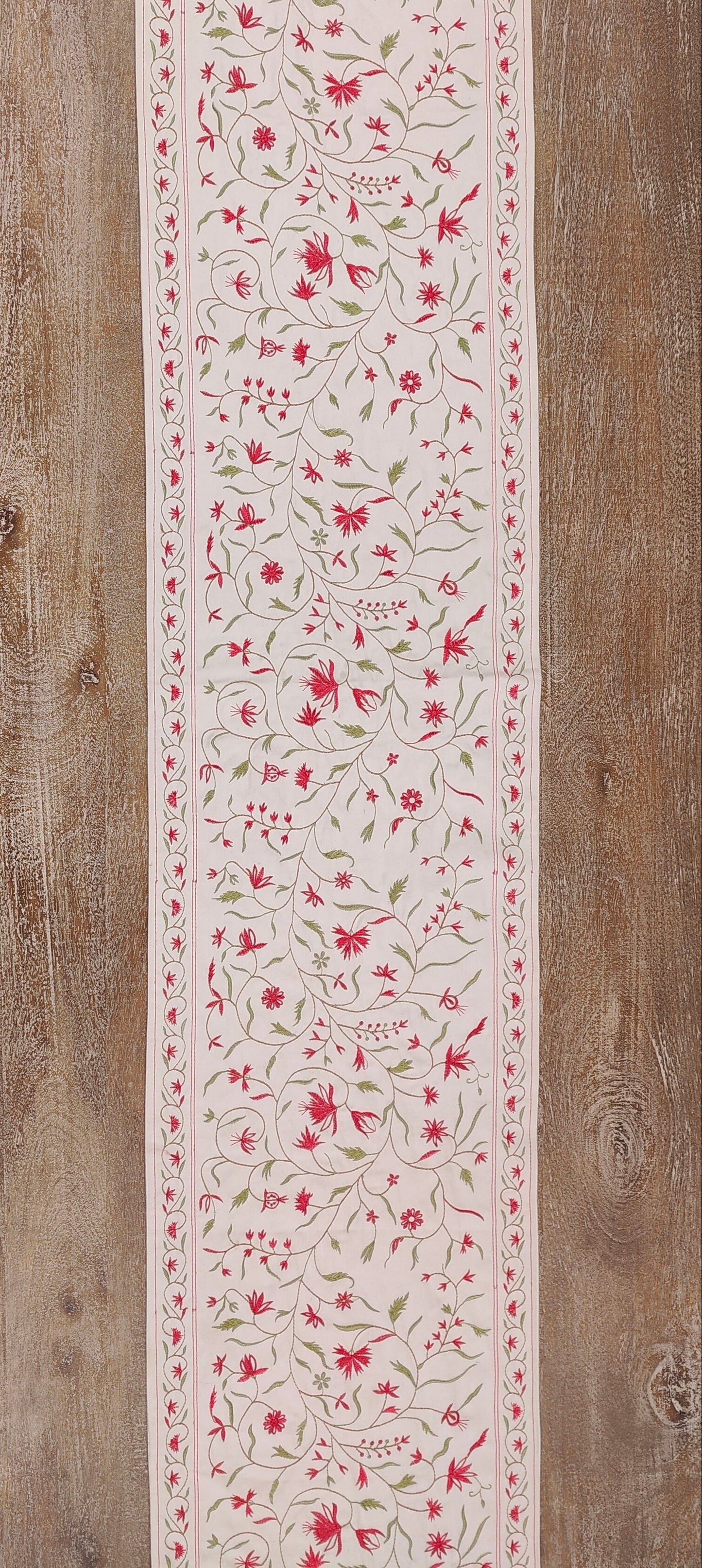 TABLE RUNNER MERRY
