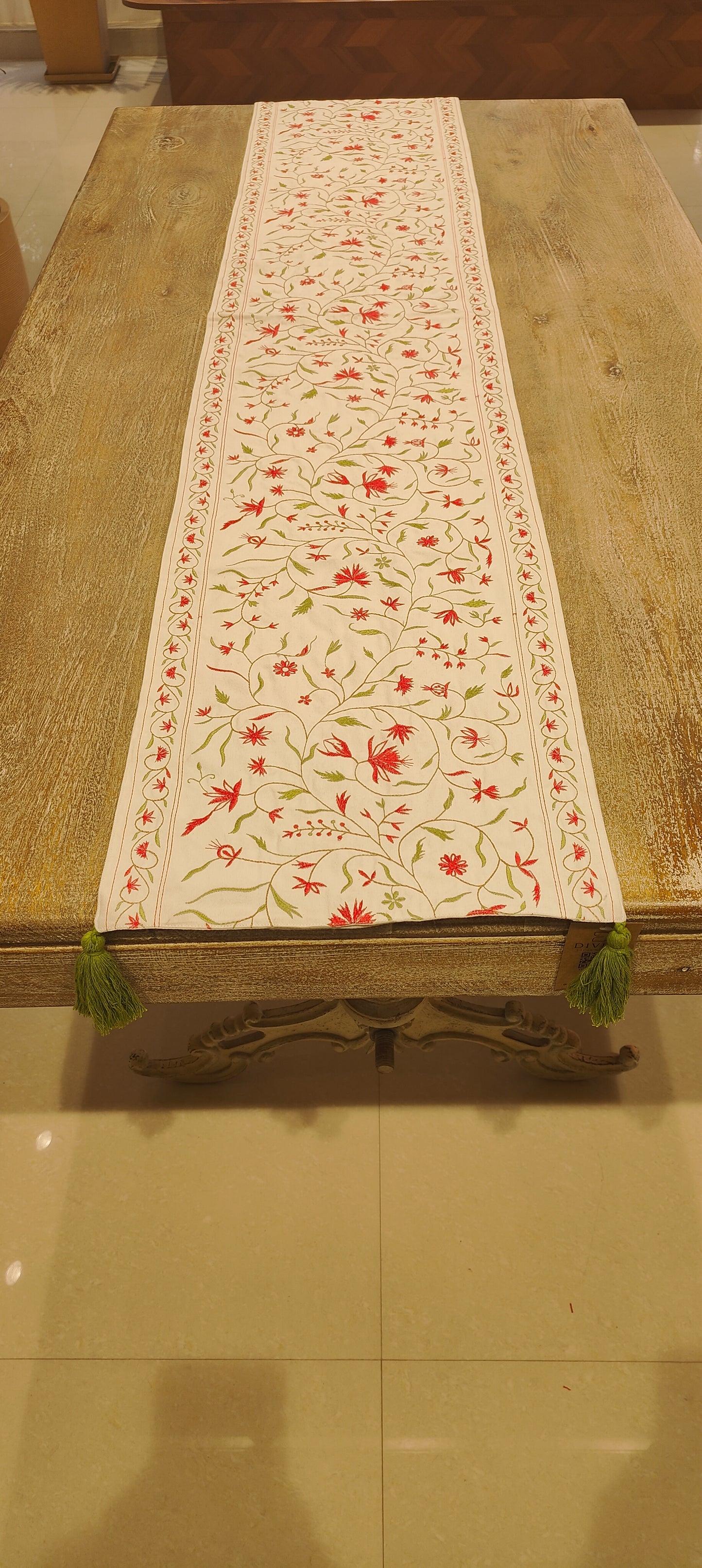 TABLE RUNNER MERRY