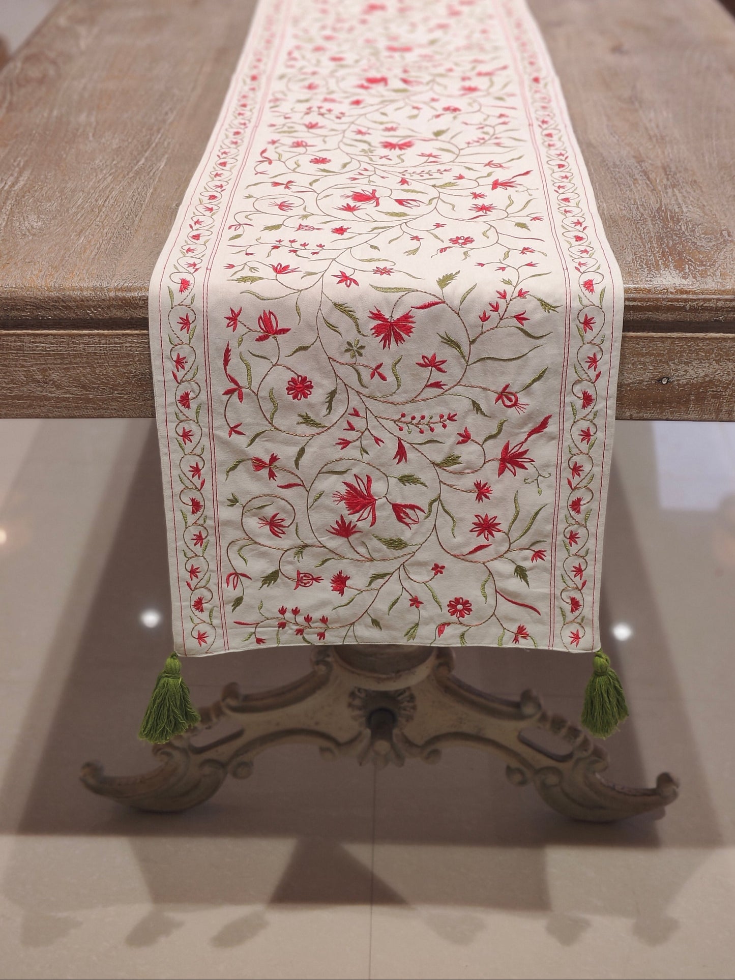 TABLE RUNNER MERRY