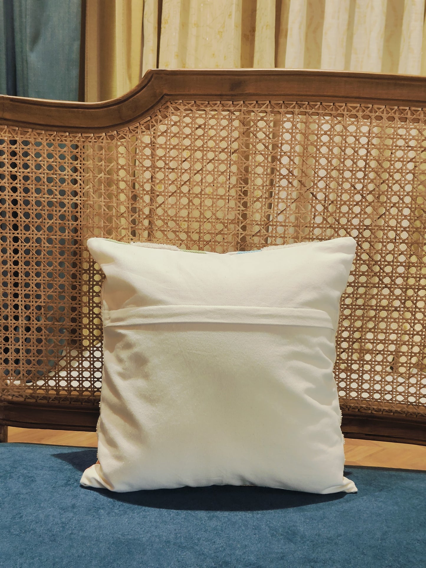 Cushion Cover Leaf