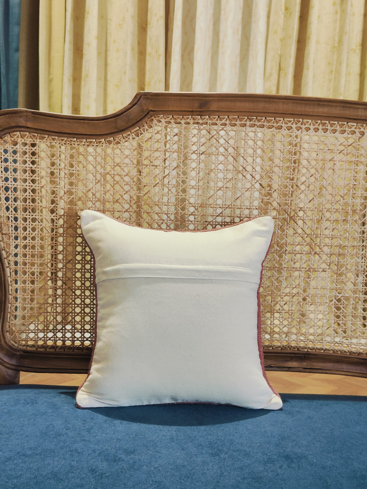 BOHEMIAN TUFTED CUSHION COVER