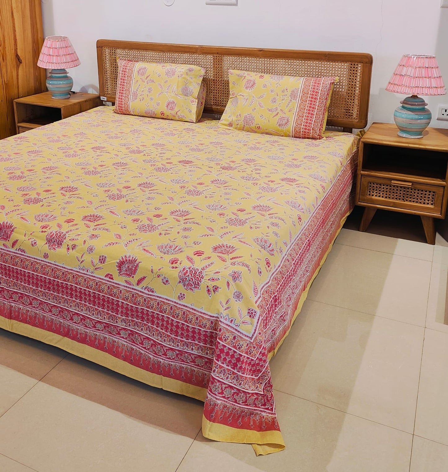 Sunlit Blossom Digital Cotton Bedsheet Set