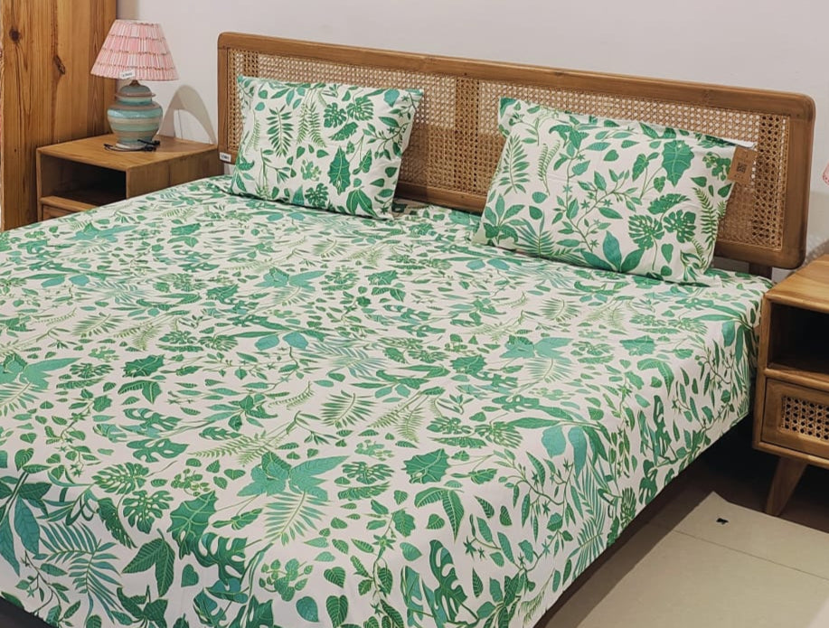 Tropical Leaf Cotton Bedsheet Set