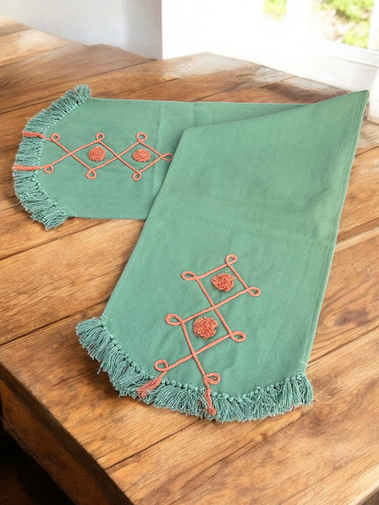 TABLE RUNNER HANDLOOM