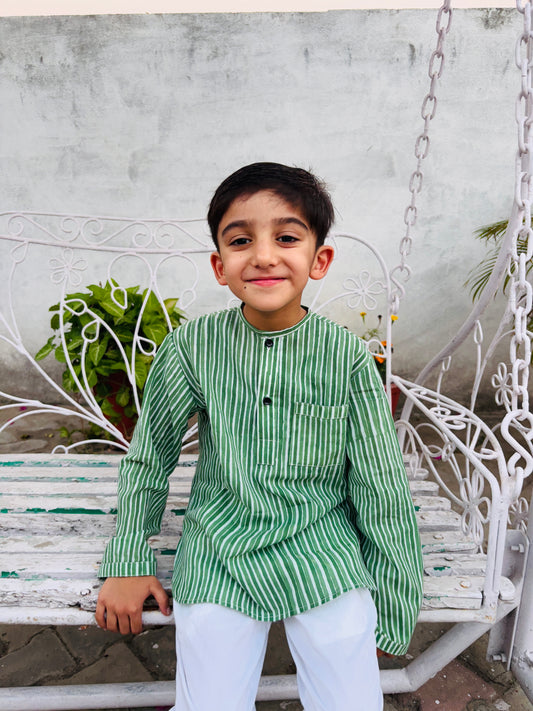 KIDS LOUNGE WEAR SET GREEN STRIPES