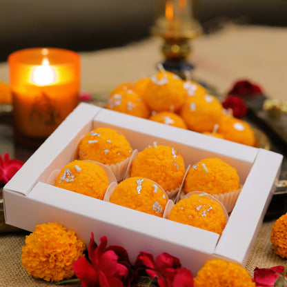 Laddu Scented Soya Wax Candles Pack of 6- Sandalwood