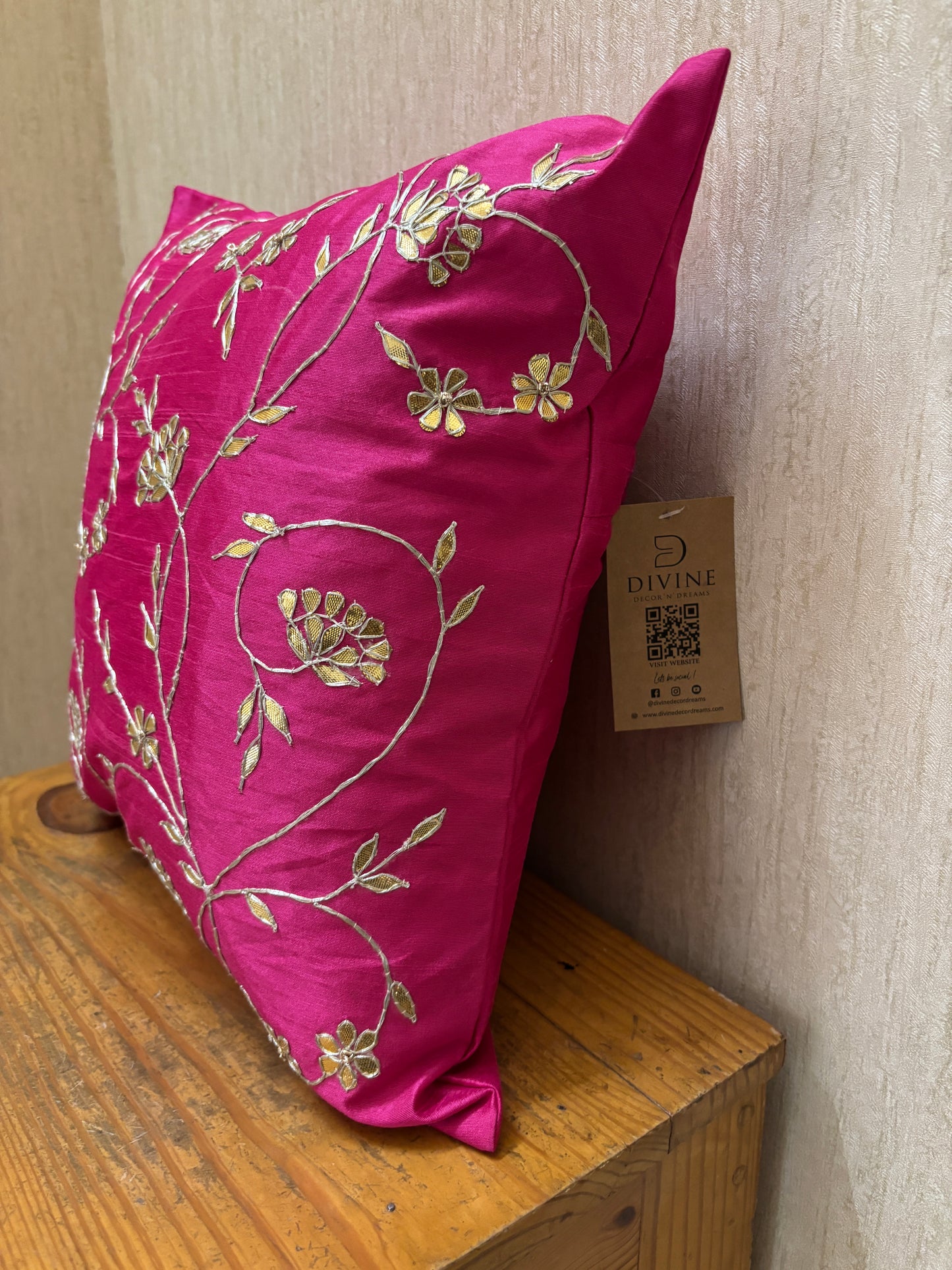 Pink Jaal Gota Patti Cushion Cover