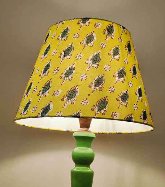 BLOCKPRINTED LAMP SHADE BUTTA