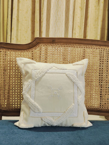 IVORY WHITE RHOMBUS TUFTED CUSHION COVER