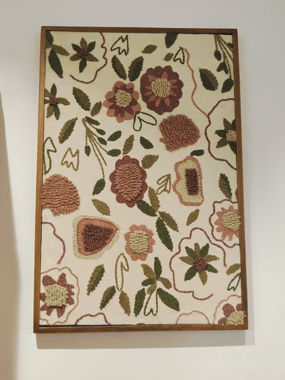 Handwoven Wall Frame – Vintage Garden