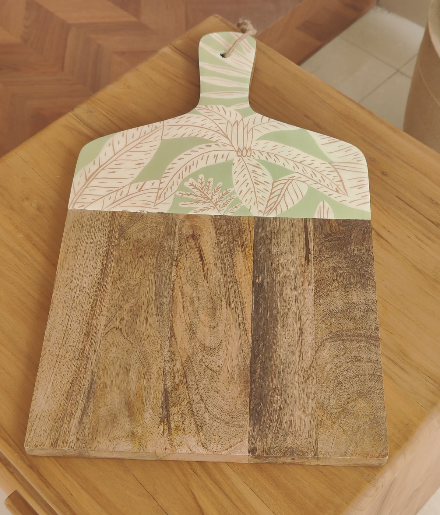 Botanical Breeze Wooden Serving Board