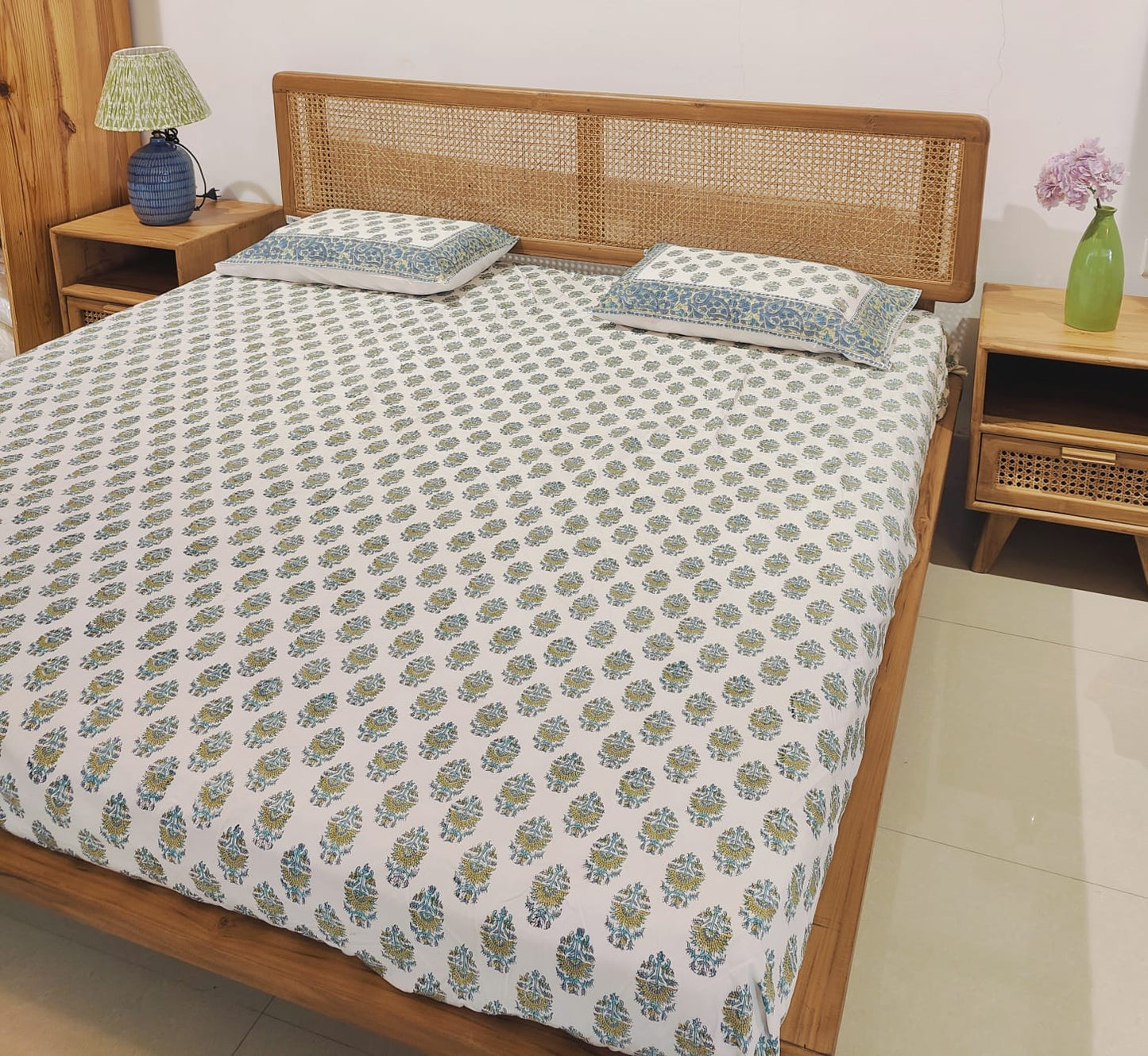 Cotton Fitted Bedsheet Set