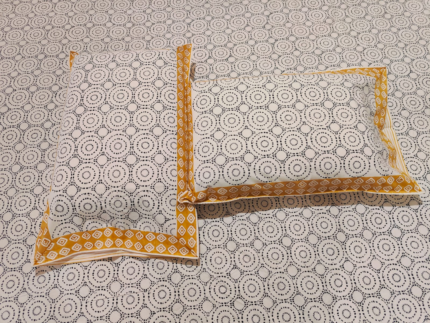 Cotton fitted Bedsheet Set