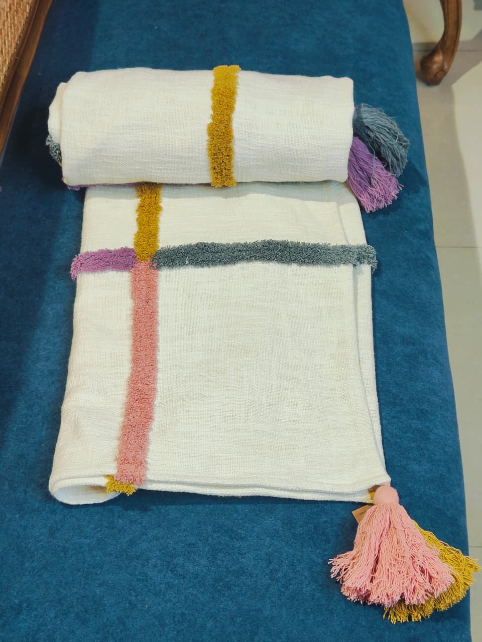 Ivory Textured Throw with Multicolor Stripes &amp; Tassels